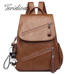 Zaino vintage con nappe Zaino da donna retrò in pelle PU Borsa da scuola di grande capacità per ragazza adolescente Bolsas da viaggio Y201224244y