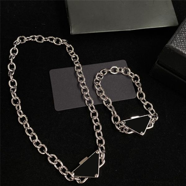 Vintage épais chaîne bijoux collier ensembles Triangle forme lettre Designer boucles d'oreilles femmes pendentif goujons fille chaîne cristal Eardrop G2133