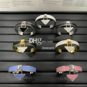 Bracelets de triangle vintage Bracelets Bracelets Bracelets plaqués avec Box Anniversary Saint Valentin Gade