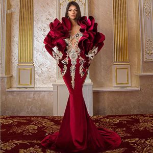 Vintage velours rouge sirène robes de bal cristaux volants robe de soirée sur mesure manches longues perlée longueur de plancher robe de soirée charmante
