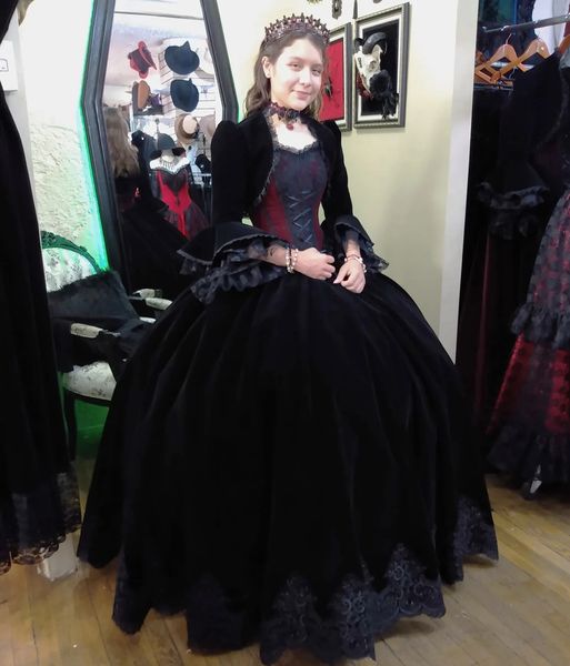 Vintage victorien noir gothique robe de bal robes de mariée avec velours Flare manches longues veste dentelle appliques deux pièces longueur de plancher Halloween robe de mascarade