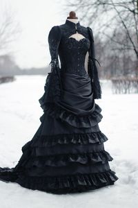 Vintage Victoriaanse Trouwjurk Zwart Drukte Historisch Middeleeuws Gothic Bruidsjurken Hoge hals Lange mouwen Korset Winter Cosplay Maskerade Jurken 2022