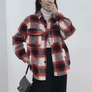 Vintage vrouw rode losse plaid wollen jassen herfst winter mode dames warme zak vrouwelijke casual oversized jassen 210515