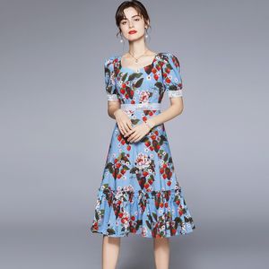 Vintage Vrouwen Jurken Zomer Elegante Floral Print Square Colar Puff Sleeve Hoge Taille Slanke ruches Jurk Femme Vestidos 210518