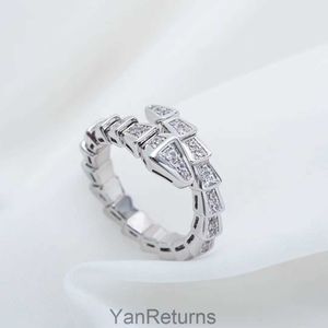 Viper Snake Ring Open Diamond Ring 16 Style Titane Steel Unisexe Anneaux pour hommes et femmes Couples Fashion Never Fade Jewelry Accessoires