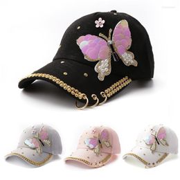 Visors Spring Butterfly Hoop Ladies Luxe ontwerper Grappige hoed Zwart Wit voor de Sun Woman Caps Dome Cap Women Girls 2022Visors Elob22
