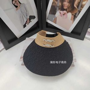 Visors Xiaoxiangfeng Sun Protection Hat pour les femmes 2023 Nouveau Été Grass Net Red Big Eaves Top vide H240425