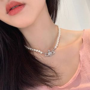 Collar de Viviane Westwood Flat Saturno Collar Pearl Pearlace Luz de la mujer Luxury Netizens Classic Full Diamond Planet Chain