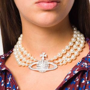 Viviennes Westwoods douairières mode trois couches perle plein diamant grand collier Saturne chaîne de clavicule chaîne de cou