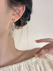 Viviennes Westwoods Pearl -oorbellen Pearl Long Tassel oorbellen Uniek ontwerp Creative Oorringen Trendy