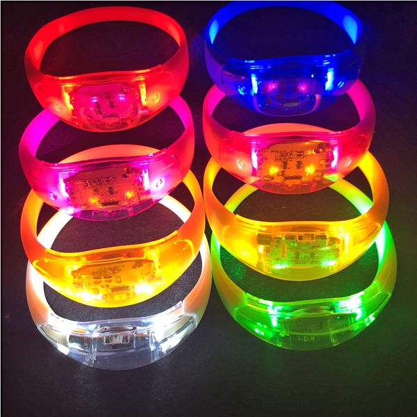 Pulseras de control de sonido activadas por voz suministros de fiesta festiva para parpadeantes de silicona LED Vibration Control de vibraciones BROLANZO Año Nuevo Decoración de bodas