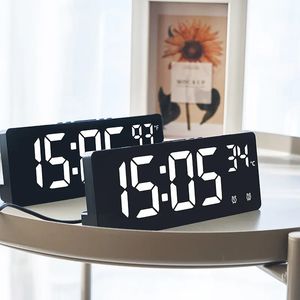 Spraakbesturing Digitale wekker Temperatuur Dubbel alarm Snooze Desktop Tafelklok Nachtmodus 12/24H LED Klok Horloge Bureauklok 240110