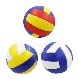 Concours professionnel de volleyball PVC Volleyball Taille 5 pour plage extérieur camping Volleyball Indoor Game Ball Training Ball 240407