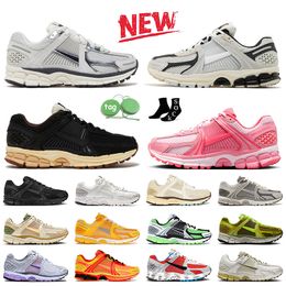 Vomero 5 Photon Dust hardloopschoenen Metallic zilver Supersonic Pink Foam Hot Punch Triple Black Sesam Vomeros Sesam Dames Heren Runners Trainers Panda Sneakers