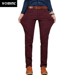 Vomint Merk Mens Casual Pant Hoge Stretch Elastische Stof Skinny Slanke Snijbroek Pocket Badge Plus Size 44 V7S1P008 210715