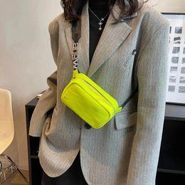 Bolsas de cintura Marca para mujeres Paquete de lona casual Fluorescente Verde Fanny Moda Cinturón Bolsa Viaje Hombro Crossbody Pecho