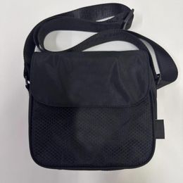 Bolsas de cintura Casablanca Marca de moda Hebilla de bloqueo en relieve Solo hombro Crossbody Messenger Bag Monedero de almacenamiento Versátil Casual Estilo de pareja