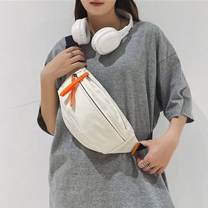 Bolsas de cintura Tendencia casual Bolsa de cintura Paquete de cadera Estilo callejero Mujeres Bolsas de cinturón Paquetes de cintura de nailon de gran capacidad Unisex Hip hop Bolso cruzado en el pecho 230830