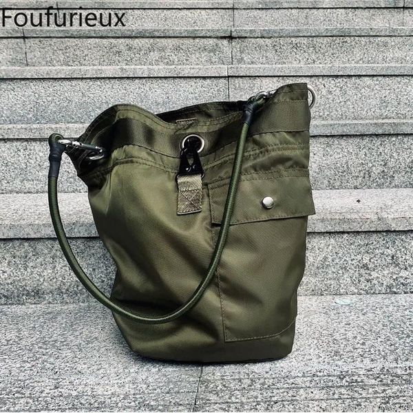 Bolsas de cintura foufurieux 2024 Messenger Bag Men colgantes de nylon niñas retro chicas al aire libre campus