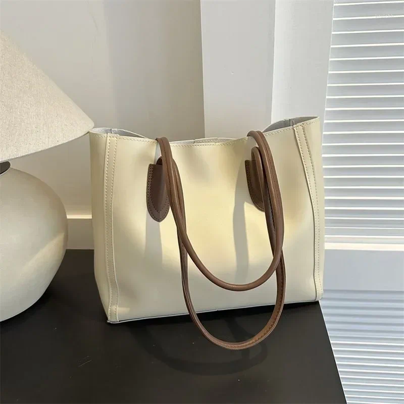 Waist Bags Foufurieux Handbag Office Ladies Trendy Shoulder Bag Retro Large Capacity Wallet Casual Commuter