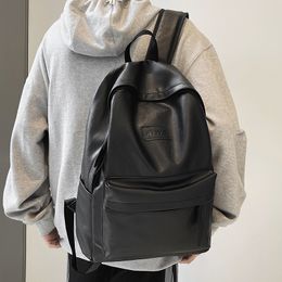Bolsas de cintura para mujeres de alta calidad mochila mochila de cuero suave mochila para hombres de la niña diseñadora de lujo para laptop de gran capacidad de gran capacidad 230220