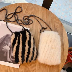 Sacs de taille Mini Mink Hair Coin Purse Messenger Small Sac Phone Mobile Feme Feme Wild Dame One-épaule Lipstick Square