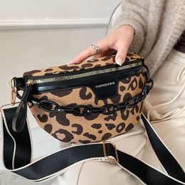 Taille sacs femmes sac décontracté vacances bandoulière poitrine léopards motif fermeture éclair marque demi-lune luxe Fanny Pack 230220