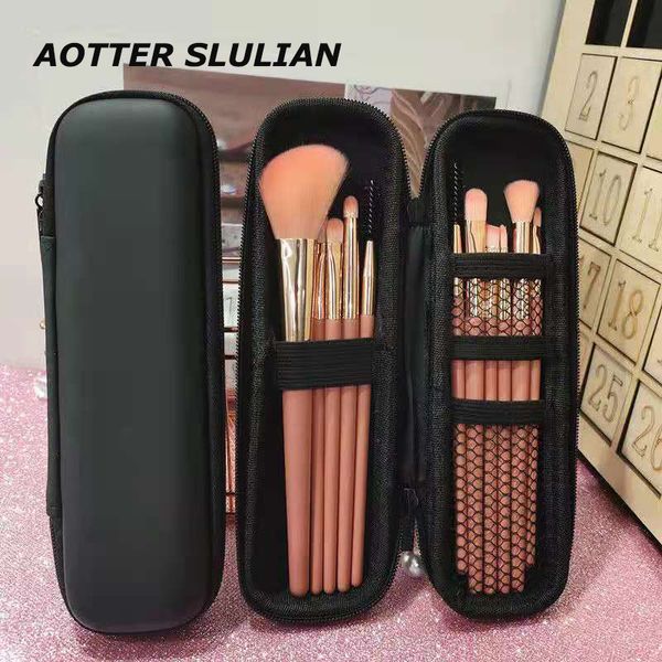 Bolsas de cintura Mujeres Maquillaje Caja de pincel Puro Negro Pequeño Bolso Cosmético Lápiz Labial Pluma Organizador Herramienta de Belleza Caja de Almacenamiento Cremallera Tira Larga EVA Bolsa 230826