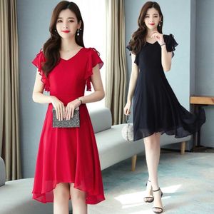 Taille haut de gamme robe de boîte de nuit rouge pour vêtements pour enfants, été 2023 nouvelle mode petite figure mince en mousseline de soie noir vêtements