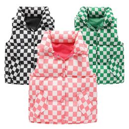 Gilet Automne chaud pour enfants gilet filles mode damier veste rembourrée garçons décontracté col montant vers le bas coton gilet 2Y-10Y 231007