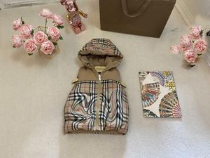 Gilet de créateur pour enfants, gilet double face, vêtements pour bébés, mode kaki, vêtements d'extérieur pour enfants, taille 100160 CM, veste à capuche sans manches, 1er juillet