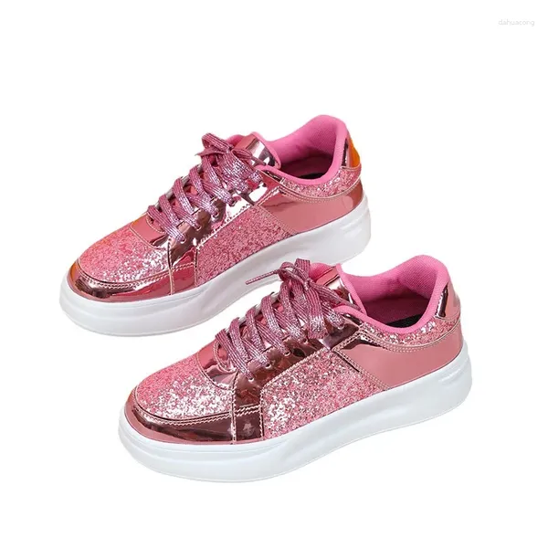 Chaussures de marche sports décontractés pour les femmes épaisses baskets à paillettes de grande taille Tennis plat Femelle 2024