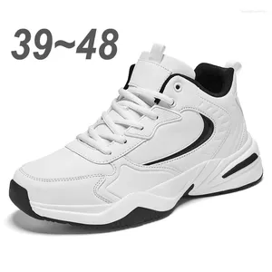 Chaussures de marche Hommes Baskets Bottes de course Mode Jogging en plein air Sports Chaussures respirantes Basketball Casual Blanc Noir Marche pour hommes