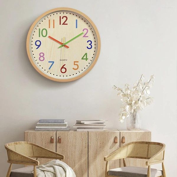 Relojes de pared Color de dibujos animados de 12 pulgadas para niños Reloj de bambú digital Diy Diseño moderno Decoración del hogar Dormitorio