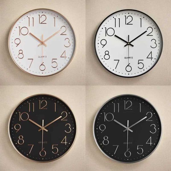 Horloges murales 12 pouces horloge murale stérile alimentée par une batterie silencieuse avec cadre ABS Couvercle en verre haute définition utilisé pour la décoration du salon Q240509