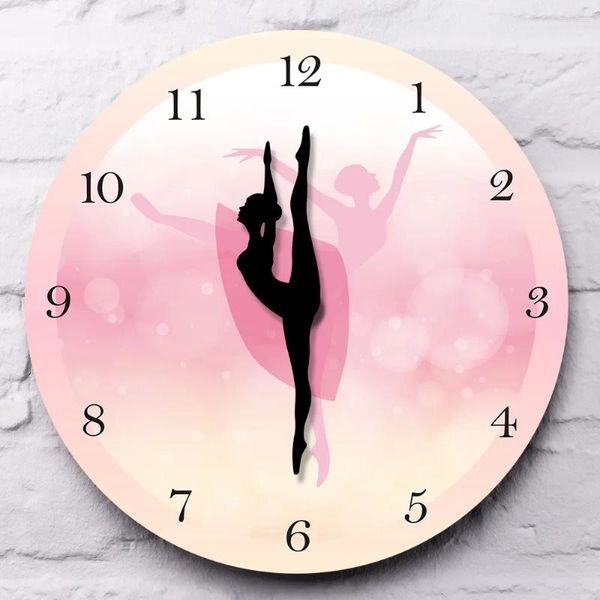 Relojes de pared 12 pulgadas Linda bailarina simple Girls Princess Pinces Rosa Sala de estar decorativa con manos digitales de plástico