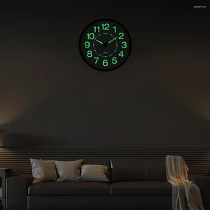 Horloges murales 12 pouces horloge ronde brille dans le noir lumineux chiffres d'absorption d'énergie temps pour les chambres à coucher bureau