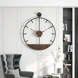 Horloges murales 50cm horloge de fer grande taille 3D métal nordique ronde grande montre noyer pionter décoration moderne pour salon