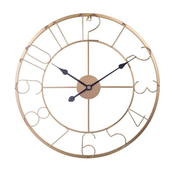 Horloges Murales 60cm 24 Pouces Rétro En Fer Forgé Horloge Creuse Stéréo Chiffre Silencieux Suspendu Pour La Maison Salon Décor -Noir Doré