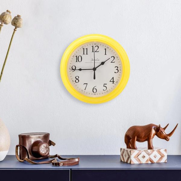 Horloges murales 9 pouces horloge de bureau jaune décor salon décorer l'ornement de l'enfant en plastique rond