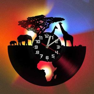 Horloges murales Africain Wildlife Elephant Murau Vinyl Record Record Creative Retro 16 Couleur LED HAME BADE COMBAL Decoration Q240509