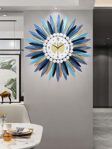 Wandklokken American Light Luxury Clock Living Room Huishouden Fashion Simple Nordic Art Decoration Table Creative Silent Silent