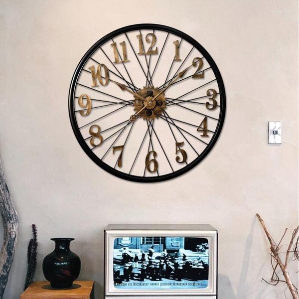 Relojes de pared Reloj nostálgico retro americano Decoración creativa Estilo industrial Rueda antigua Reloj grande 3D