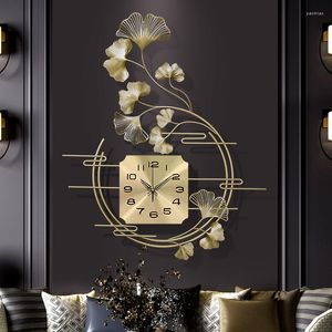 Relojes De Pared Arte De lujo Reloj De Metal nórdico sala De estar silencioso De gran tamaño dorado Reloj De Pared Moderno decoración del hogar Klok
