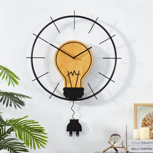 Relojes de pared Arte Reloj de cocina silencioso Habitación para niños Metal Creativo Vida moderna Wanduhren Artículos de decoración del hogar YY50WC