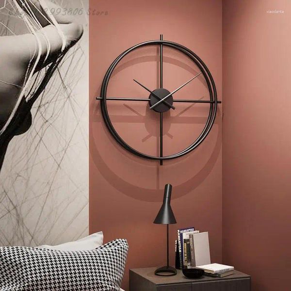 Relojes de pared con pilas Reloj redondo grande negro Metal Diseño moderno Manecillas Relogio De Parede Decoración del hogar