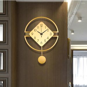 Relojes de pared Reloj chino Artista de cobre puro con péndulo creativo de moda Estilo de sala de estar atmosférico