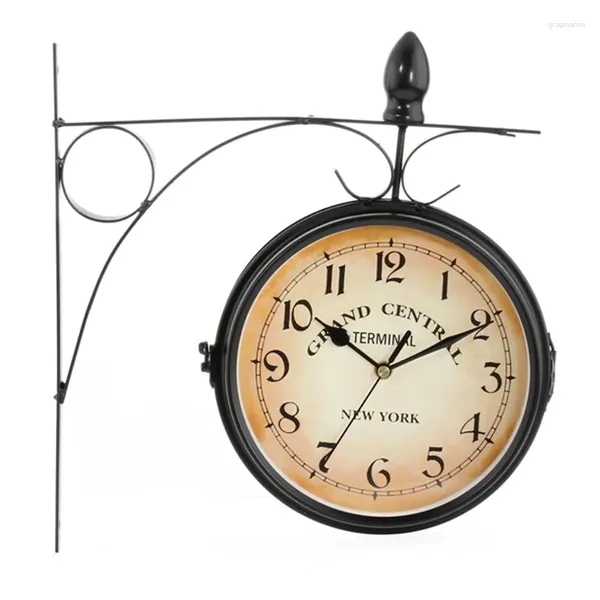 Horloges murales Classique Rétro Double Face Horloge Européenne Antique Style Batterie Alimenté Rond Suspendu Pour Jardin Décor À La Maison