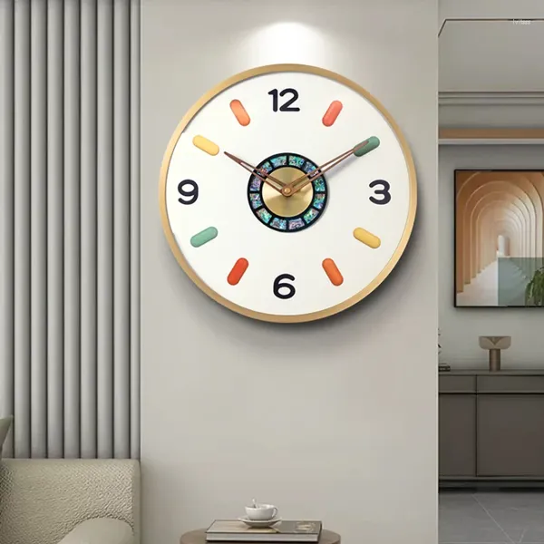 Horloges murales Horloge Simple Moderne Salon Laiton Creative Net Rouge Restaurant Ambiance De Mode