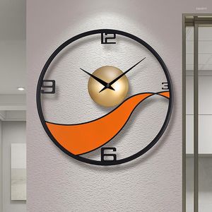 Horloges murales Cool Horloge Design Unique Cadre Vide De Luxe Quartz Art Bureau Élégant Nordique Horloge Salon Décoration